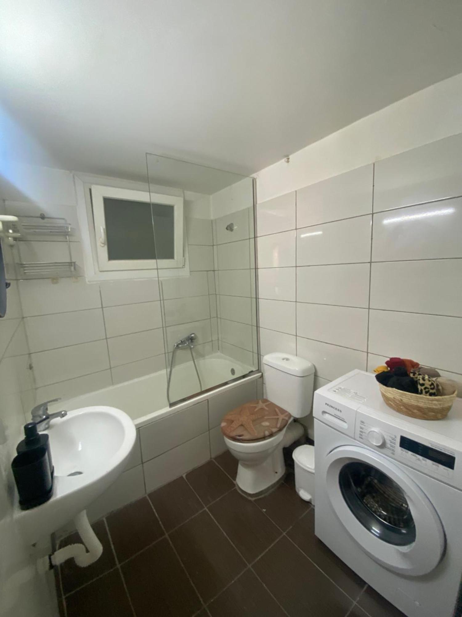 אתונה Apostolis Apartment מראה חיצוני תמונה